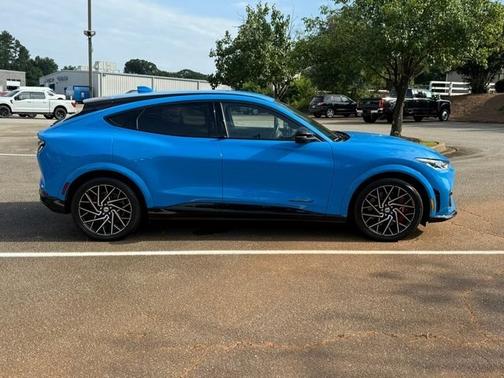 2021 Ford Mustang Mach-E GT