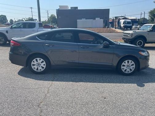 2020 Ford Fusion S