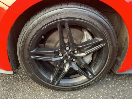 2021 Ford Mustang ECOBOOST