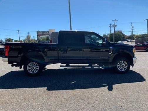 2017 Ford F-250 XLT