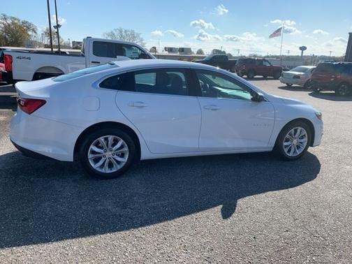 2024 Chevrolet Malibu LT W/1LT