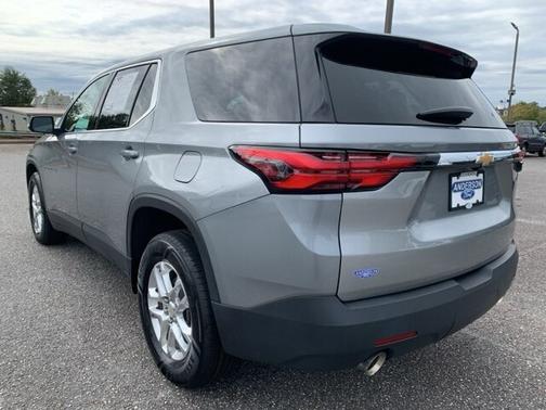 2023 Chevrolet Traverse LS W/1LS