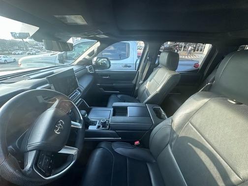 2022 Toyota Tundra PLATINUM