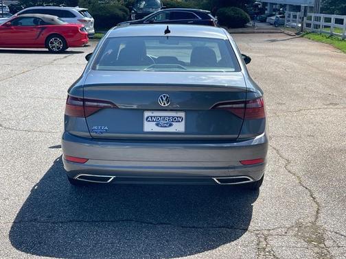 Platinum Gray Metallic 2020 Volkswagen Jetta 1.4T R-LINE