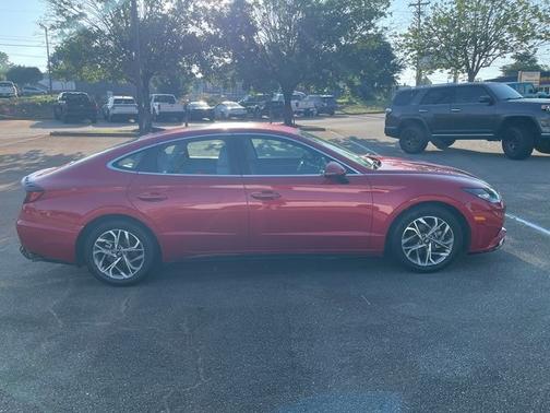 2021 Hyundai SONATA SEL