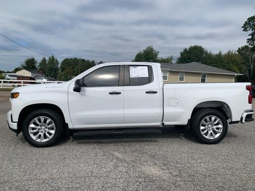 2022 Chevrolet Silverado 1500 Limited CUSTOM