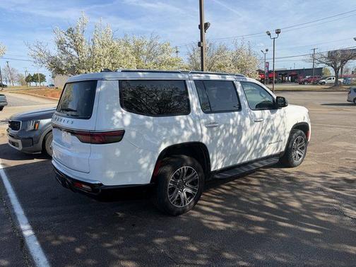 Bright White Clearcoat 2024 Jeep Wagoneer SERIES II