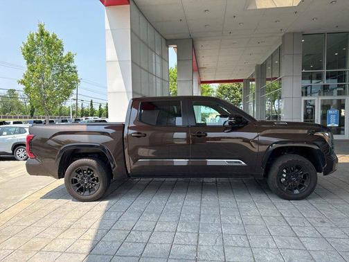 2024 Toyota Tundra Hybrid 1794 Edition