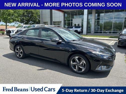 Phantom Black 2021 Hyundai ELANTRA HEV Limited