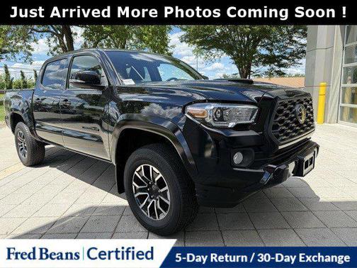 2022 Toyota Tacoma TRD Sport