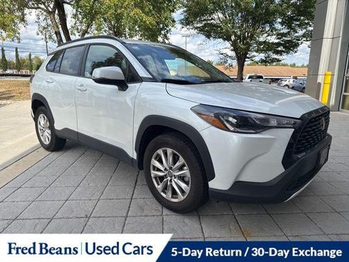 2023 Toyota Corolla Cross LE