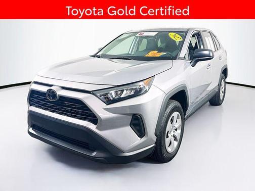 2022 Toyota RAV4 LE