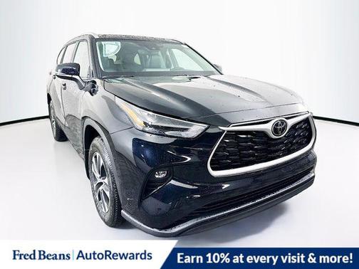 2025 Toyota Highlander XLE