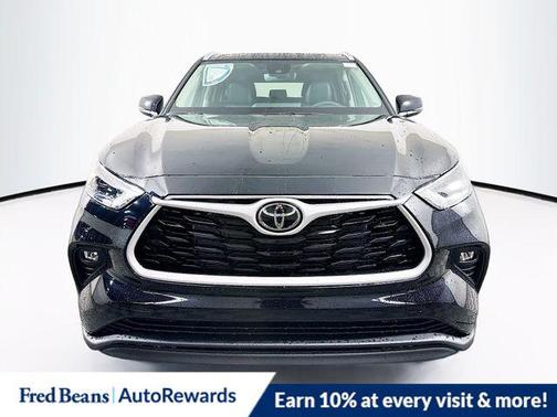 2025 Toyota Highlander XLE