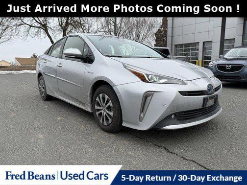 2019 Toyota Prius LE