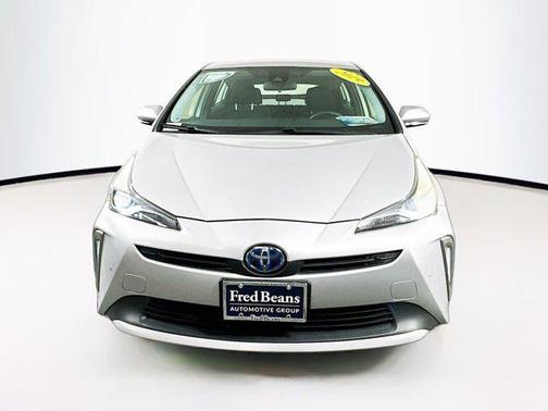 2019 Toyota Prius LE