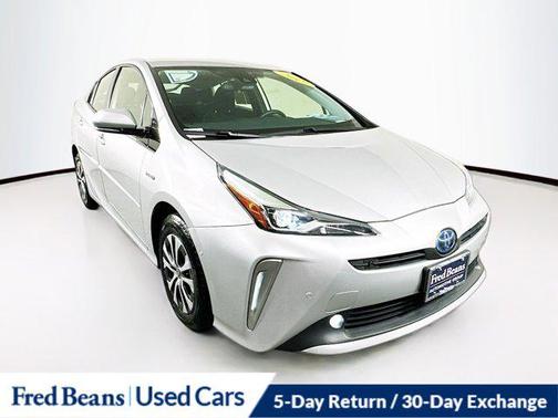 2019 Toyota Prius LE