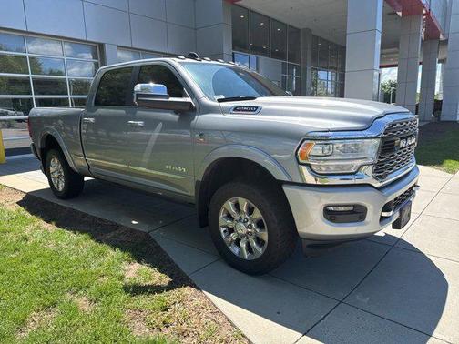 2019 RAM 2500 Limited Crew Cab 4x4 6'4' Box