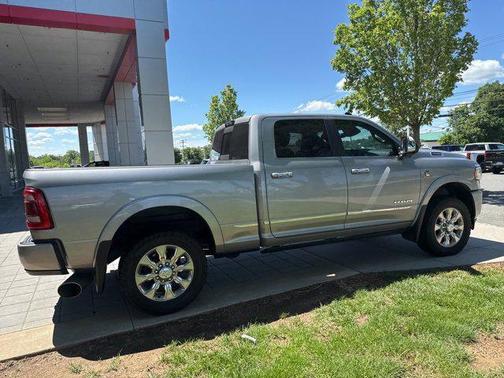2019 RAM 2500 Limited Crew Cab 4x4 6'4' Box