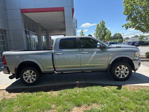 2019 RAM 2500 Limited Crew Cab 4x4 6'4' Box