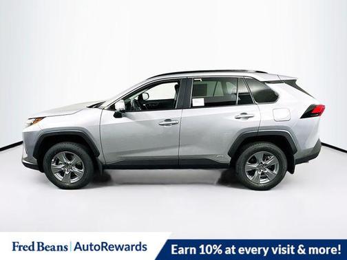 2025 Toyota RAV4 Hybrid XLE