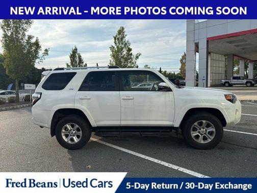 2022 Toyota 4Runner SR5 Premium