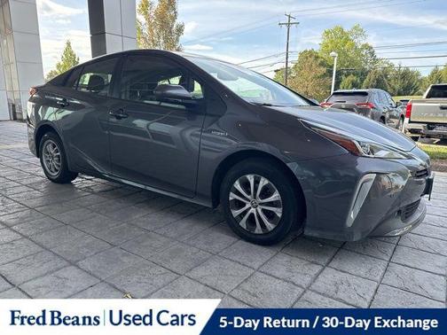 2022 Toyota Prius XLE