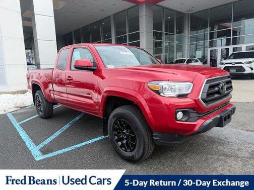 2022 Toyota Tacoma SR5