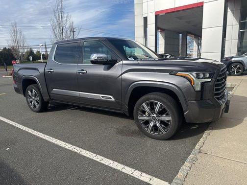 2022 Toyota Tundra Hybrid Capstone