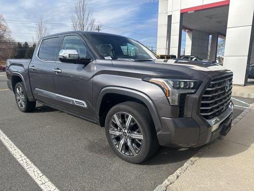 2022 Toyota Tundra Hybrid Capstone