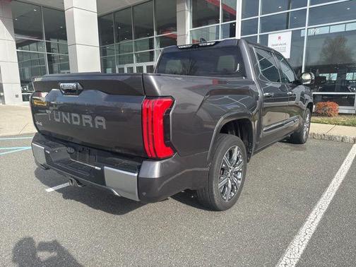 2022 Toyota Tundra Hybrid Capstone