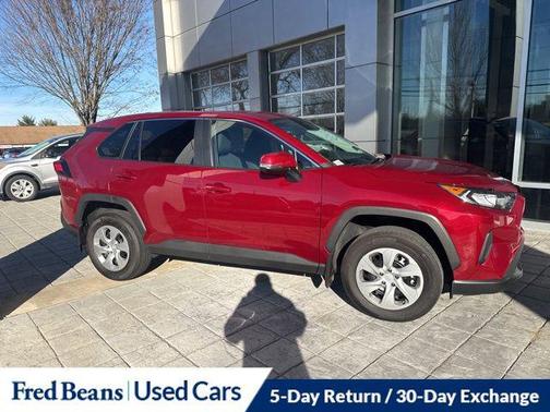 2022 Toyota RAV4 LE