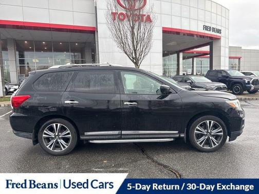 2019 Nissan Pathfinder Platinum