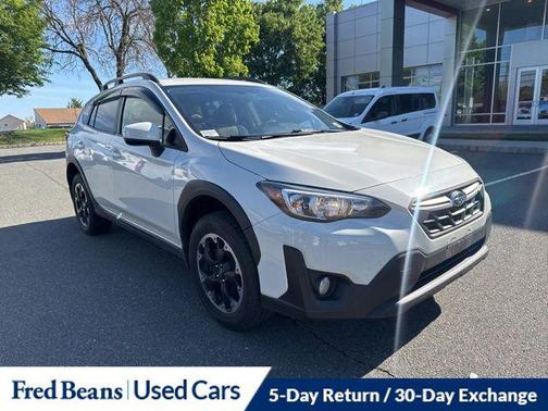 Crystal White Pearl 2023 Subaru Crosstrek Premium