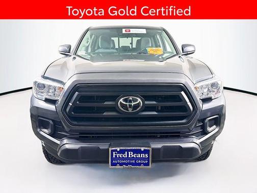 2022 Toyota Tacoma SR