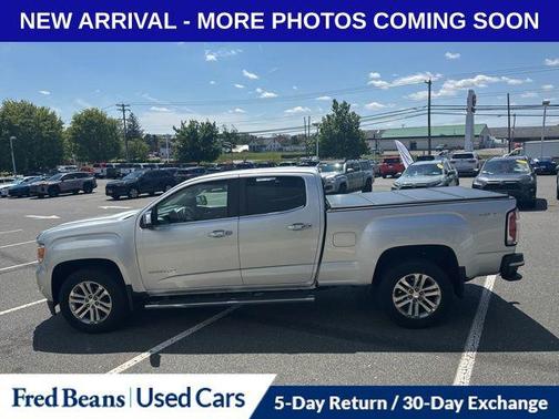 Quicksilver Metallic 2016 GMC Canyon SLT
