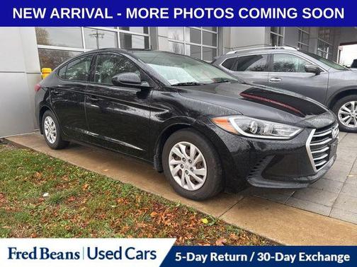 2018 Hyundai ELANTRA SE