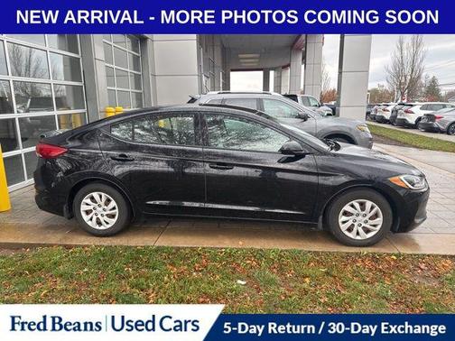 2018 Hyundai ELANTRA SE