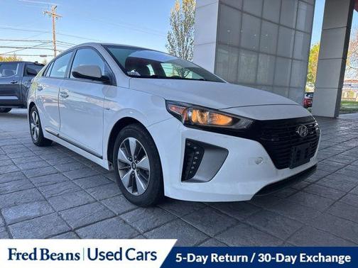 Ceramic White 2019 Hyundai IONIQ Plug-In Hybrid Base
