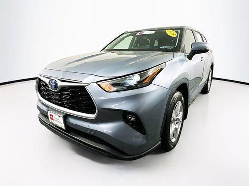 2023 Toyota Highlander Hybrid LE