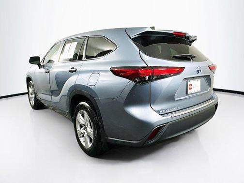 2023 Toyota Highlander Hybrid LE