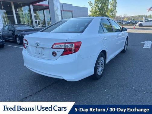 Super White 2013 Toyota Camry LE