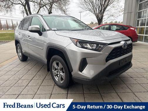 2022 Toyota RAV4 Hybrid LE
