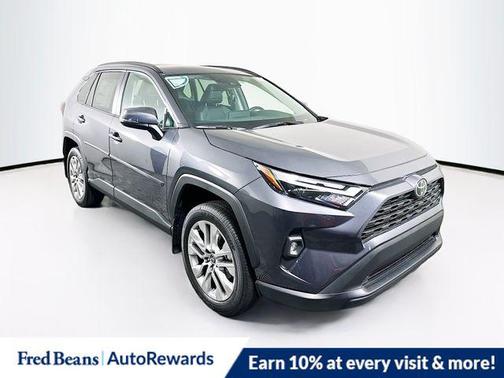 2025 Toyota RAV4 XLE Premium