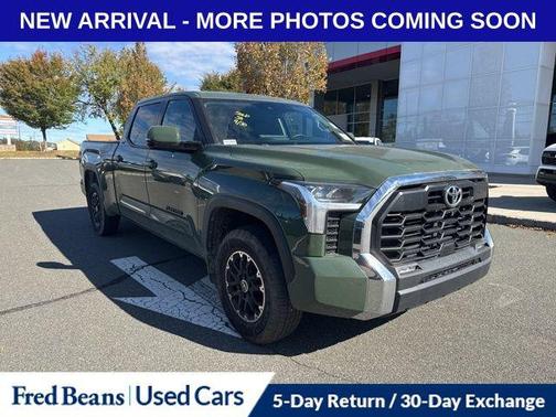 2022 Toyota Tundra SR5