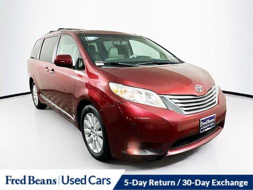 2011 Toyota Sienna XLE