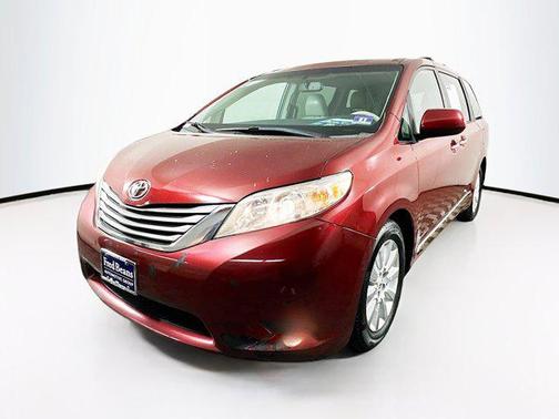 2011 Toyota Sienna XLE