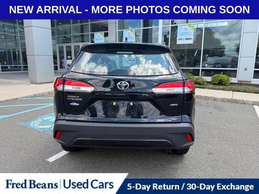 Jet Black 2023 Toyota Corolla Cross L