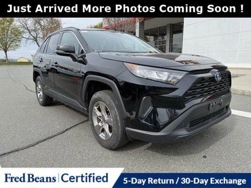 2022 Toyota RAV4 Hybrid LE