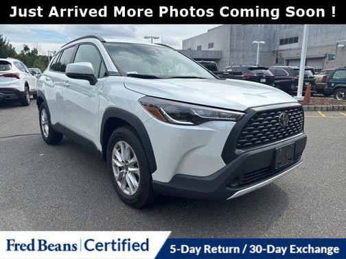 2022 Toyota Corolla Cross LE